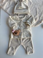 CONJUNTO DE PLUSH PEINADO “LUZ” 
CON APLIQUE: OSITA
Con ranita