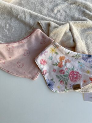 SET DE BABEROS BANDANA x2
Pack N5