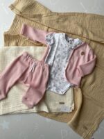 CONJUNTO DE CAMPERA Y PANTALÓN DE WAFFLE - ROSA
